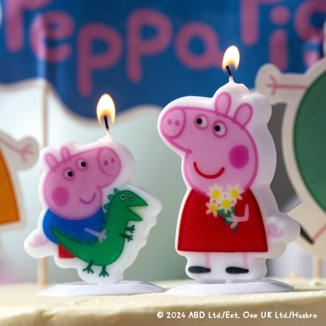 Motiv-Kerzen mit Halter "Peppa und Schorsch", 2-tlg.